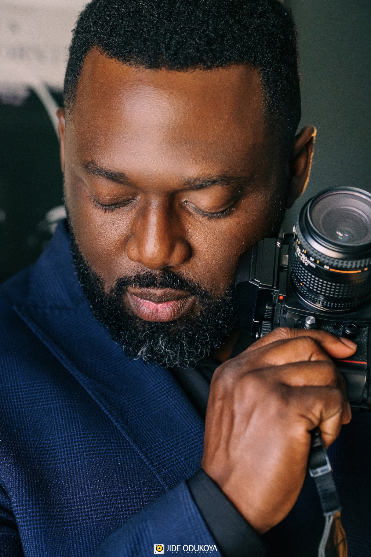 Jide with a camera